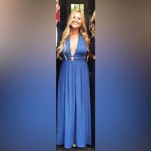 Illa Illa Blue Halter Dress sz. L